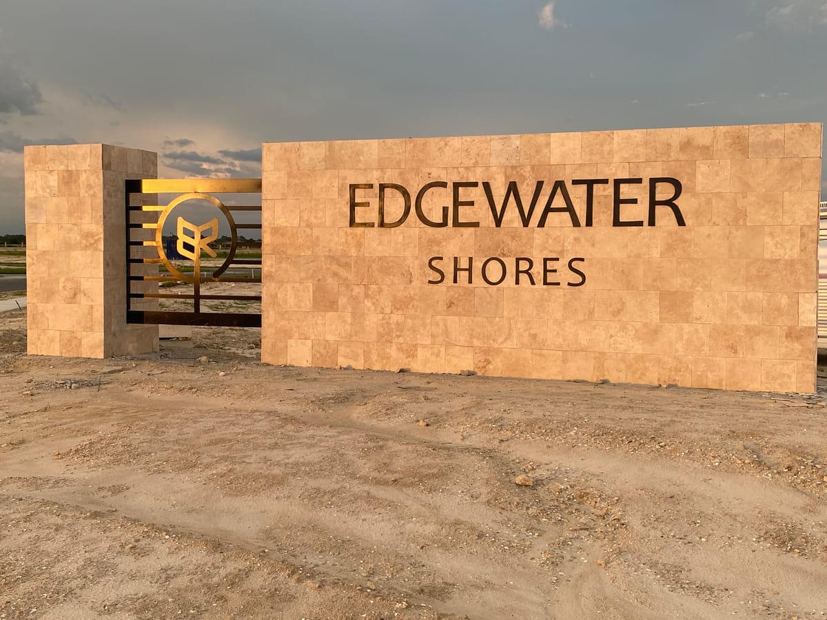 Entrance to Edgewater Shores in Babcock Ranch