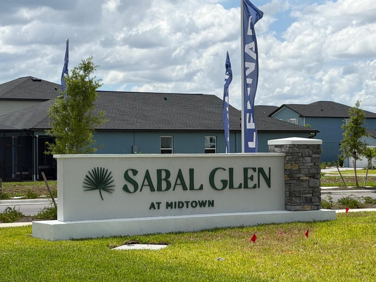 Entrance to Sabal Glen at Midtown in Babcock Ranch